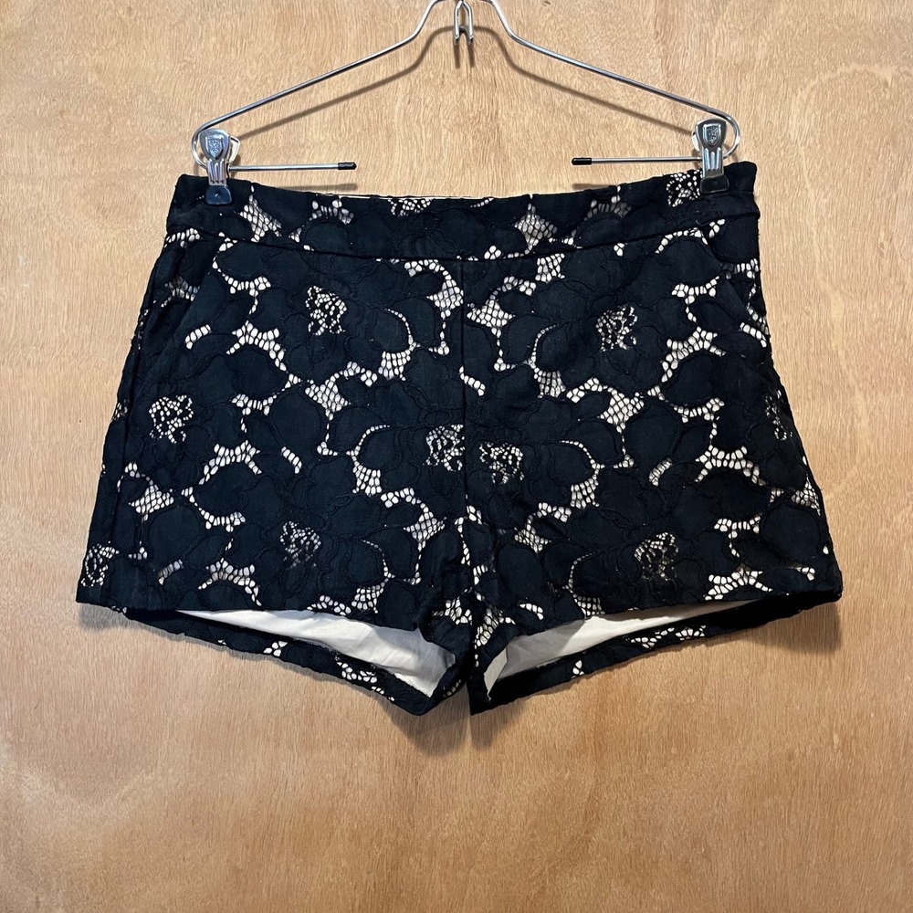 Express Lace Shorts Women 10 Black Nude Underlay Festival Hotpants Whimsgoth